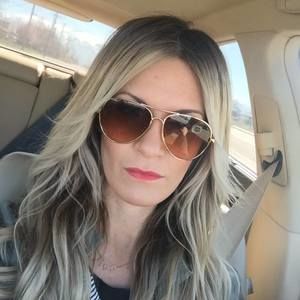 Meet your Posher, Amanda